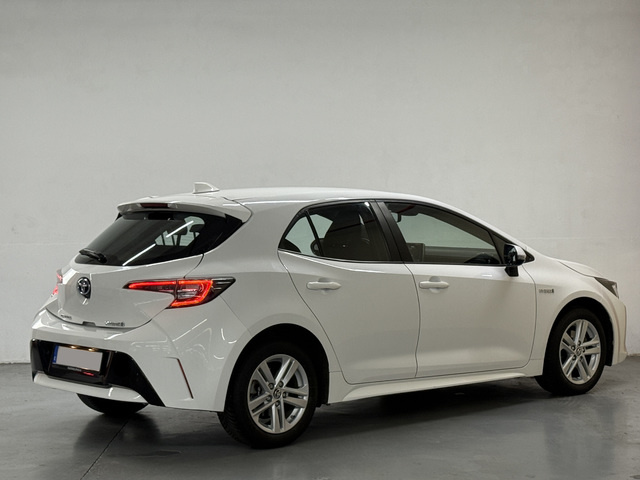 ToyotaCorolla 1.8 125H Business Plus E-CVT 90 kW (122 CV) Vehículo usado en Barcelona - 5 ToyotaCorolla 1.8 125H Business Plus E-CVT 90 kW (122 CV) Vehículo usado en Barcelona - 5