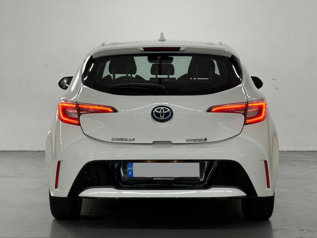 ToyotaCorolla 1.8 125H Business Plus E-CVT 90 kW (122 CV) Vehículo usado en Barcelona - 7 ToyotaCorolla 1.8 125H Business Plus E-CVT 90 kW (122 CV) Vehículo usado en Barcelona - 7