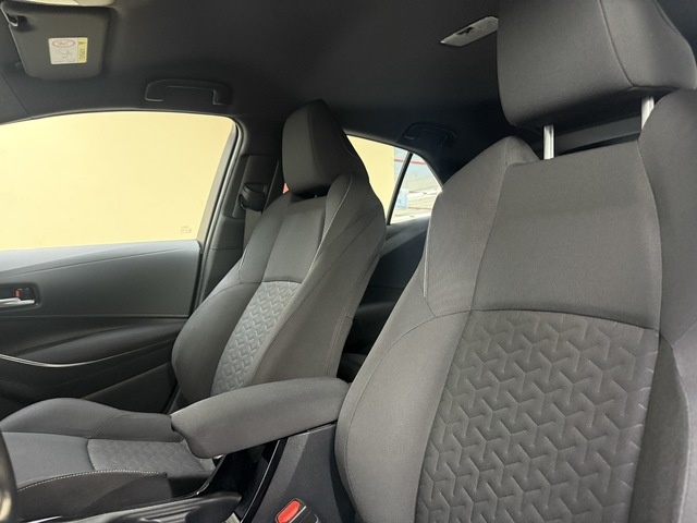 ToyotaCorolla 1.8 125H Business Plus E-CVT 90 kW (122 CV) Vehículo usado en Barcelona - 11 ToyotaCorolla 1.8 125H Business Plus E-CVT 90 kW (122 CV) Vehículo usado en Barcelona - 11