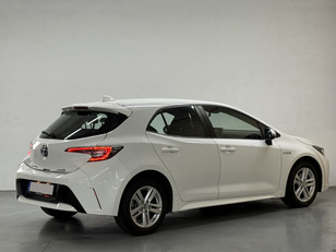 Toyota Corolla 1.8 125H Business Plus E-CVT 90 kW (122 CV)
