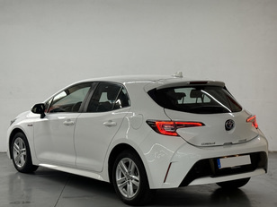 Toyota Corolla 1.8 125H Business Plus E-CVT 90 kW (122 CV)