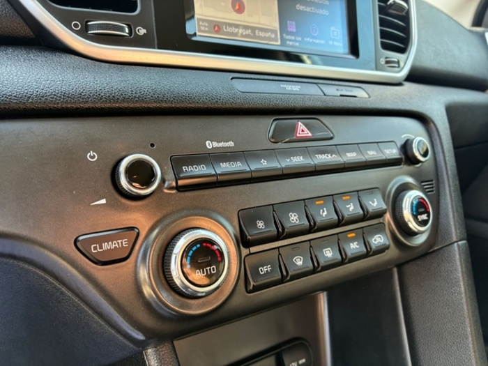 KiaSportage 2.0 CRDi VGT GT Line Plus 4x2 100 kW (136 CV) Vehículo usado en Barcelona - 19 KiaSportage 2.0 CRDi VGT GT Line Plus 4x2 100 kW (136 CV) Vehículo usado en Barcelona - 19