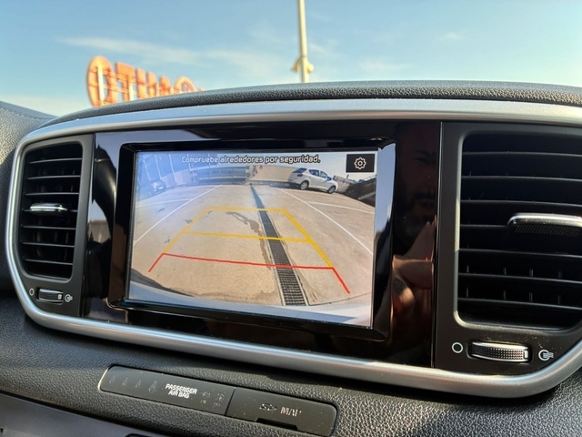 KiaSportage 2.0 CRDi VGT GT Line Plus 4x2 100 kW (136 CV) Vehículo usado en Barcelona - 22