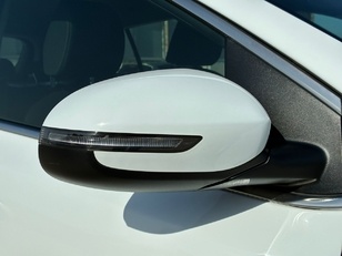 Kia Sportage 2.0 CRDi VGT GT Line Plus 4x2 100 kW (136 CV) Kia Sportage 2.0 CRDi VGT GT Line Plus 4x2 100 kW (136 CV)