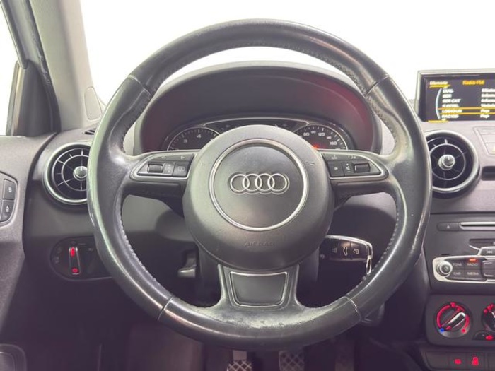 AudiA1 Sportback Attracted 1.0 TFSI 70 kW (95 CV) S tronic Vehículo usado en Barcelona - 4 AudiA1 Sportback Attracted 1.0 TFSI 70 kW (95 CV) S tronic Vehículo usado en Barcelona - 4