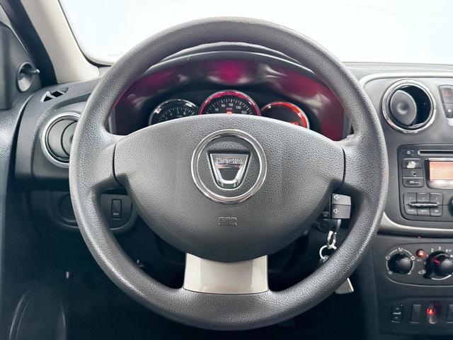 DaciaSandero Stepway TCe 66 kW (90 CV) Vehículo usado en Barcelona - 8 DaciaSandero Stepway TCe 66 kW (90 CV) Vehículo usado en Barcelona - 8