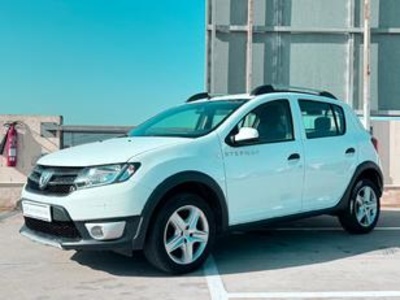 Dacia Sandero Stepway TCe 66 kW (90 CV) Dacia Sandero Stepway TCe 66 kW (90 CV)