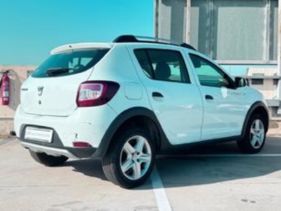 Dacia Sandero Stepway TCe 66 kW (90 CV) Dacia Sandero Stepway TCe 66 kW (90 CV)