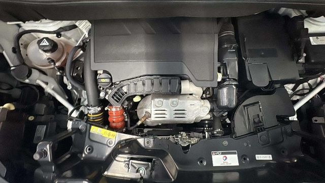 CitroenC3 Aircross PureTech 110 S&S Shine 81 kW (110 CV) Vehículo usado en Barcelona - 16