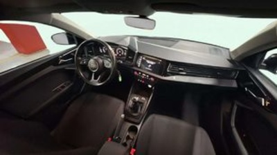 Audi A1 Sportback S line 30 TFSI 85 kW (116 CV) Audi A1 Sportback S line 30 TFSI 85 kW (116 CV)