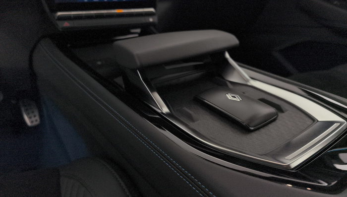 Renault Rafale Atelier Alpine E-Tech 4x4 221 kW (300 CV) - 23 Renault Rafale Atelier Alpine E-Tech 4x4 221 kW (300 CV) - 23