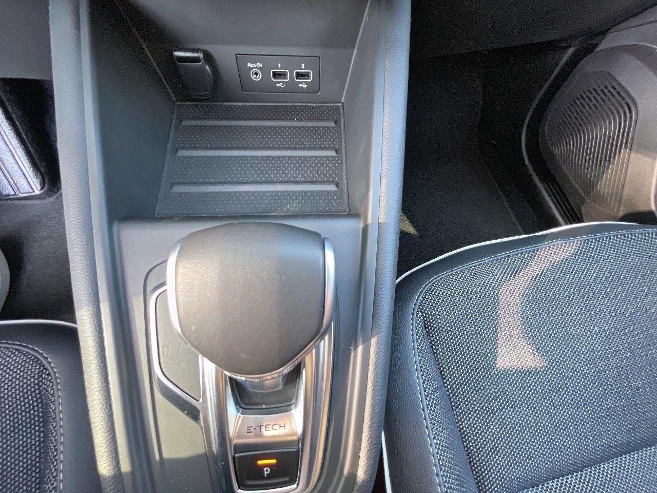 Renault Captur Techno E-Tech PHEV 118 kW (160 CV) - 10