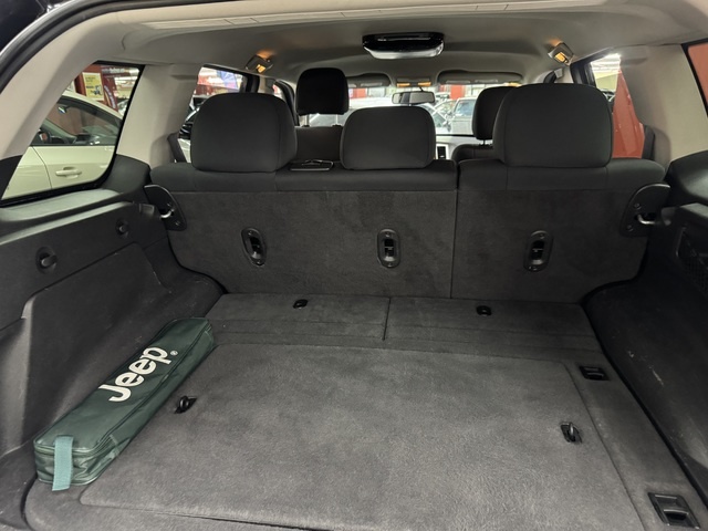 JeepGrand Cherokee 3.0 CRD Laredo 160 kW (218 CV) Vehículo usado en Barcelona - 12