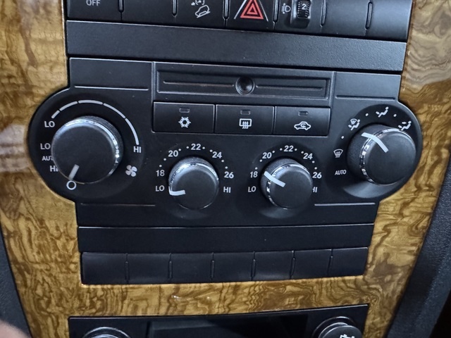 JeepGrand Cherokee 3.0 CRD Laredo 160 kW (218 CV) Vehículo usado en Barcelona - 24