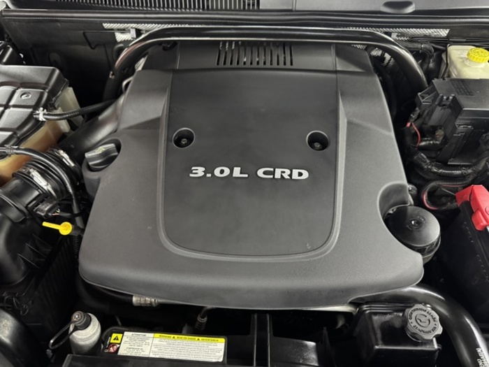 JeepGrand Cherokee 3.0 CRD Laredo 160 kW (218 CV) Vehículo usado en Barcelona - 33 JeepGrand Cherokee 3.0 CRD Laredo 160 kW (218 CV) Vehículo usado en Barcelona - 33