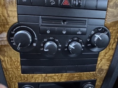 Jeep Grand Cherokee 3.0 CRD Laredo 160 kW (218 CV) Jeep Grand Cherokee 3.0 CRD Laredo 160 kW (218 CV)