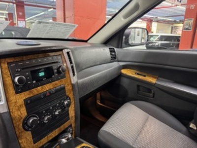 Jeep Grand Cherokee 3.0 CRD Laredo 160 kW (218 CV) Jeep Grand Cherokee 3.0 CRD Laredo 160 kW (218 CV)