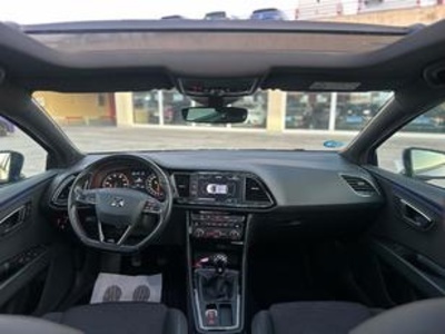 SEAT León 1.5 TGI GNC S&S FR Fast Edition Plus 96 kW (130 CV) SEAT León 1.5 TGI GNC S&S FR Fast Edition Plus 96 kW (130 CV)