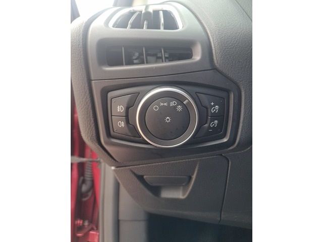 FordFocus SportBreak 1.0 Ecoboost S&S Titanium 92 kW (125 CV) Vehículo usado en Barcelona - 15