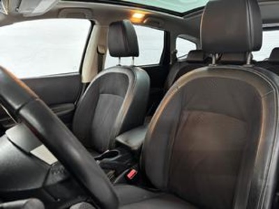 Nissan Qashqai+2 1.5 dCi Tekna Premium 4x2 7 Plazas 81 kW (110 CV) Nissan Qashqai+2 1.5 dCi Tekna Premium 4x2 7 Plazas 81 kW (110 CV)