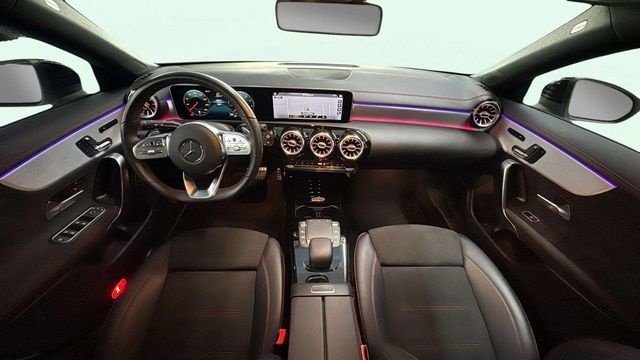 Mercedes-BenzCLA Shooting Brake CLA 200 120 kW (163 CV) Vehículo usado en Barcelona - 7