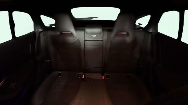 Mercedes-BenzCLA Shooting Brake CLA 200 120 kW (163 CV) Vehículo usado en Barcelona - 10