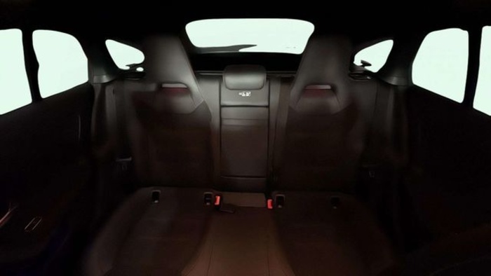 Mercedes-BenzCLA Shooting Brake CLA 200 120 kW (163 CV) Vehículo usado en Barcelona - 10 Mercedes-BenzCLA Shooting Brake CLA 200 120 kW (163 CV) Vehículo usado en Barcelona - 10