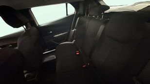 Peugeot 2008 Puretech 100 S&S Active 75 kW (100 CV)