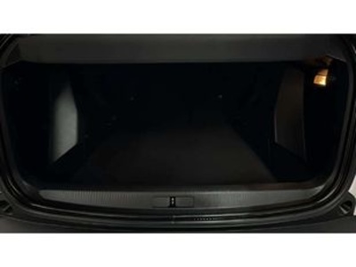 Peugeot 2008 Puretech 100 S&S Active 75 kW (100 CV) Peugeot 2008 Puretech 100 S&S Active 75 kW (100 CV)