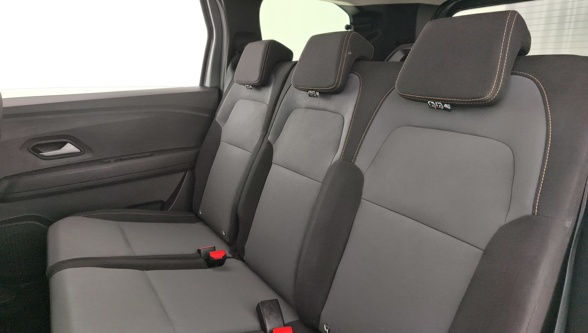 Dacia Jogger Expression Hybrid 104 kW (140 CV) 7 Plazas - 19