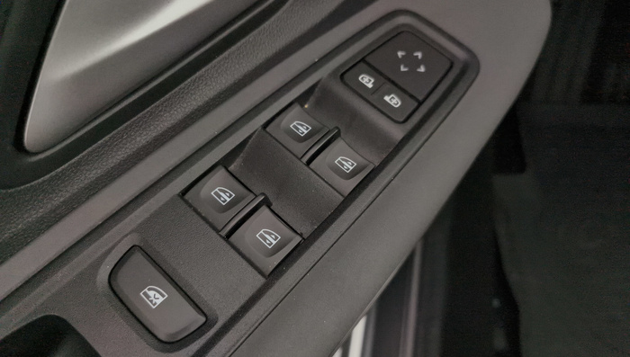 Dacia Jogger Expression Hybrid 104 kW (140 CV) 7 Plazas - 25 Dacia Jogger Expression Hybrid 104 kW (140 CV) 7 Plazas - 25