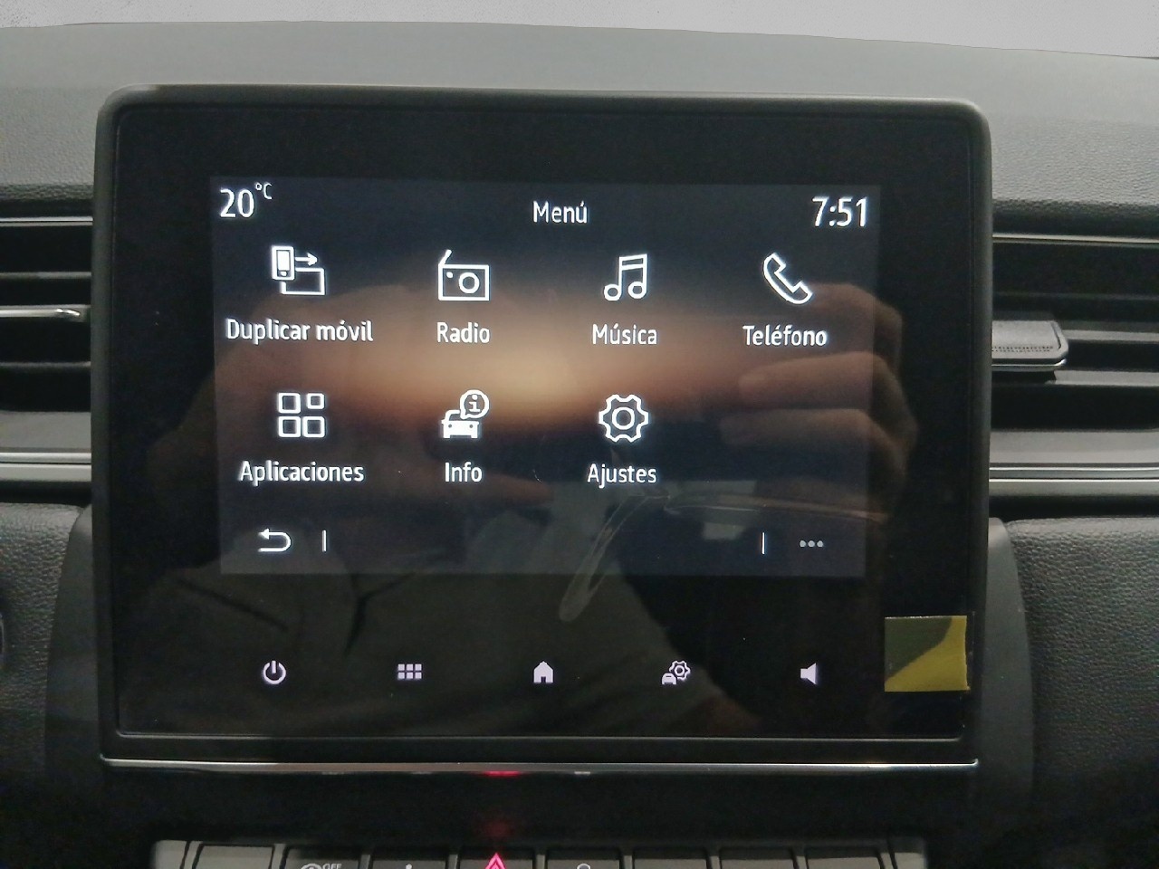 Renault Captur Zen TCe 66 kW (90 CV) - 19 Renault Captur Zen TCe 66 kW (90 CV) - 19