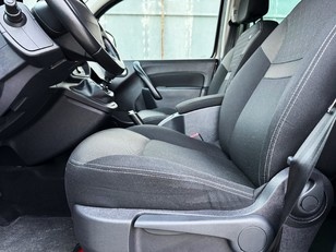 Renault Kangoo Combi S.L Limited M1-AF Energy TCE 85 kW (115 CV) Renault Kangoo Combi S.L Limited M1-AF Energy TCE 85 kW (115 CV)