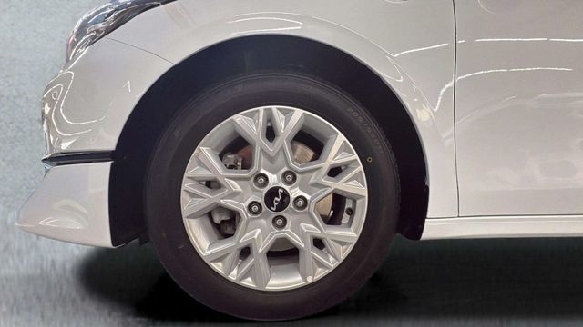 KiaCeed 1.0 T-GDI Drive 74 kW (100 CV) Vehículo usado en Barcelona - 19