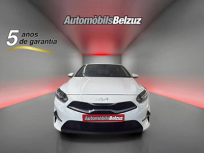 Kia Ceed 1.0 T-GDI Drive 74 kW (100 CV) Kia Ceed 1.0 T-GDI Drive 74 kW (100 CV)