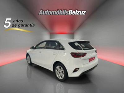 Kia Ceed 1.0 T-GDI Drive 74 kW (100 CV) Kia Ceed 1.0 T-GDI Drive 74 kW (100 CV)