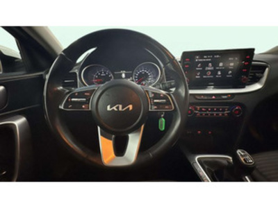Kia Ceed 1.0 T-GDI Drive 74 kW (100 CV) Kia Ceed 1.0 T-GDI Drive 74 kW (100 CV)