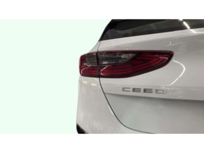 Kia Ceed 1.0 T-GDI Drive 74 kW (100 CV) Kia Ceed 1.0 T-GDI Drive 74 kW (100 CV)