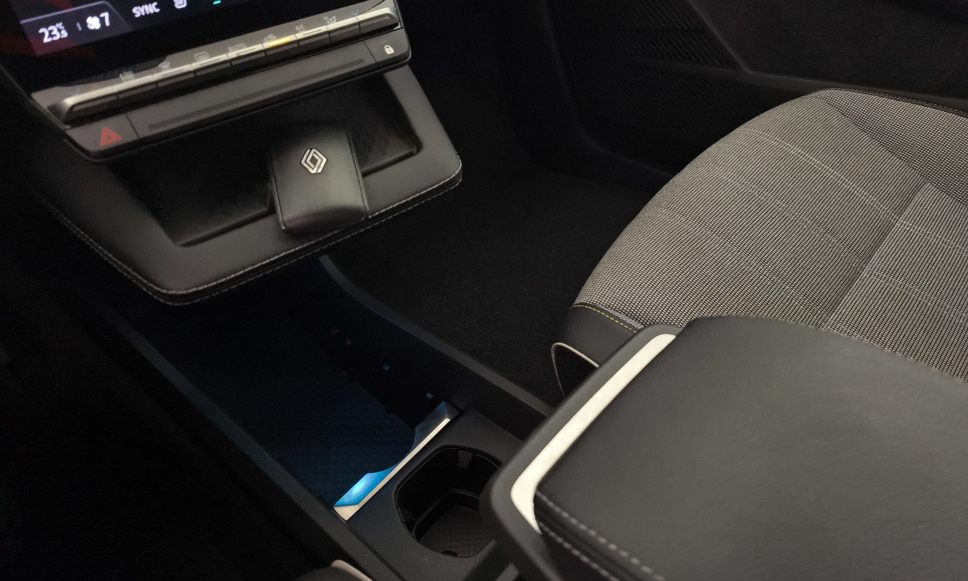 Renault Megane E-Tech Techno EV60 160 kW (218 CV) optimum charge - 23