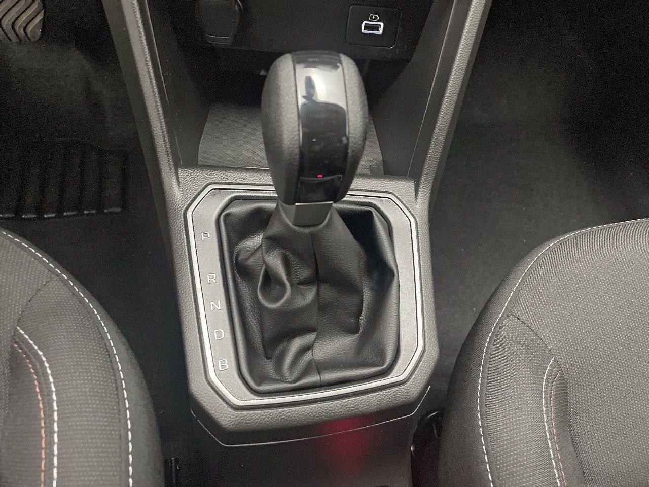 Dacia Jogger Extreme Hybrid 104 kW (140 CV) 7 Plazas - 8