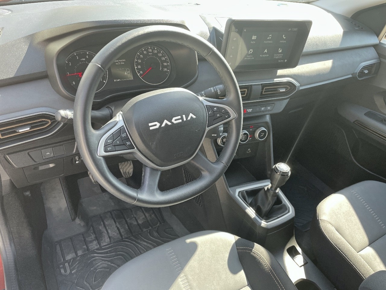 Dacia Jogger Extreme Go ECO-G 74 kW (100 CV) 7 plazas - 9