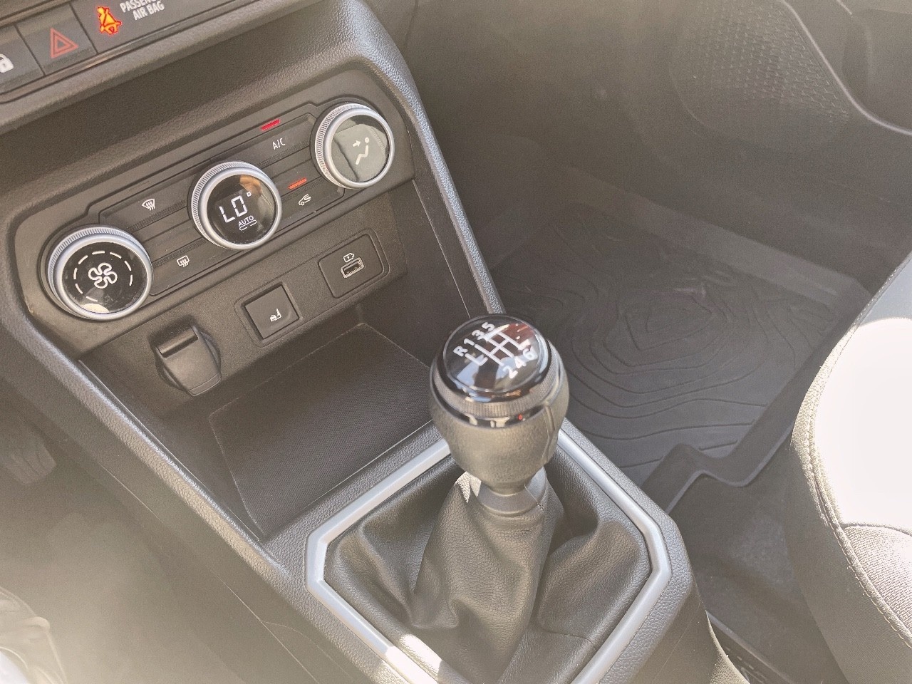 Dacia Jogger Extreme Go ECO-G 74 kW (100 CV) 7 plazas - 12