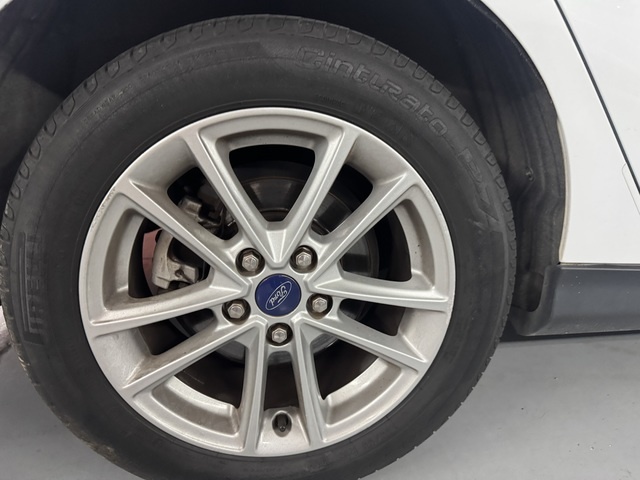 FordFocus SportBreak 1.0 Ecoboost S&S Trend+ 92 kW (125 CV) Vehículo usado en Barcelona - 5