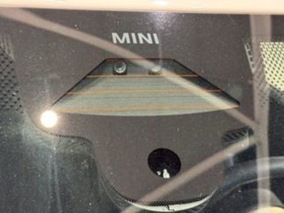 MINI MINI 3 Puertas Cooper SE 160 kW (218 CV) 87284549 en Barcelona MINI MINI 3 Puertas Cooper SE 160 kW (218 CV) 87284549 en Barcelona