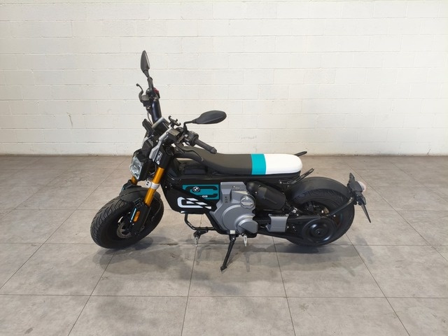 BMW Motorrad  CE 02thumbs1 BMW Motorrad  CE 02thumbs1