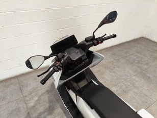 BMW Motorrad CE 04  87284567 en Barcelona