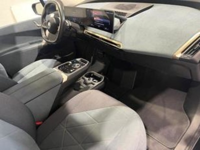 BMW iX xDrive40 240 kW (326 CV) 87284615 en Barcelona BMW iX xDrive40 240 kW (326 CV) 87284615 en Barcelona