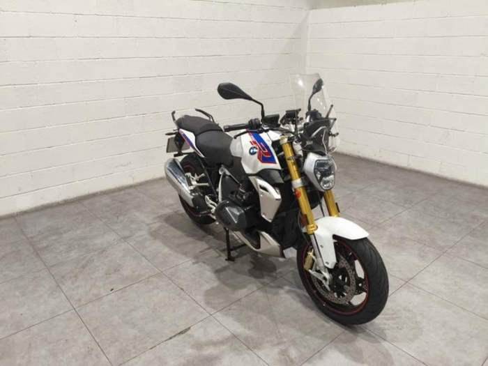 BMW Motorrad R 1250 R en Barcelona BMW Motorrad R 1250 R en Barcelona