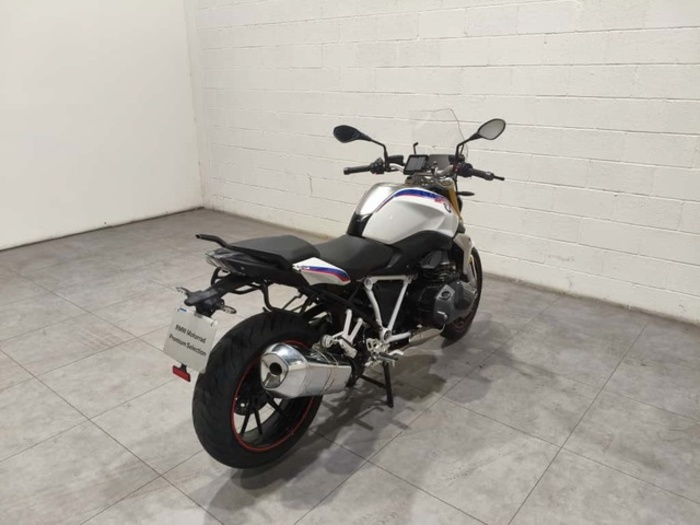 BMW Motorrad R 1250 R en Barcelona BMW Motorrad R 1250 R en Barcelona
