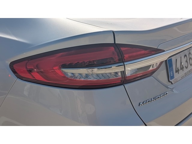 FordMondeo 2.0 TDCI Titanium PowerShift  110 kW (150 CV) Vehículo usado en Barcelona - 14